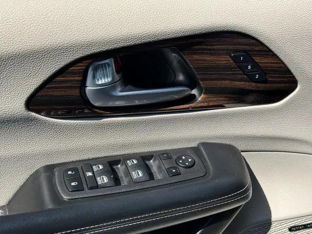 2021 Chrysler Pacifica Hybrid Limited