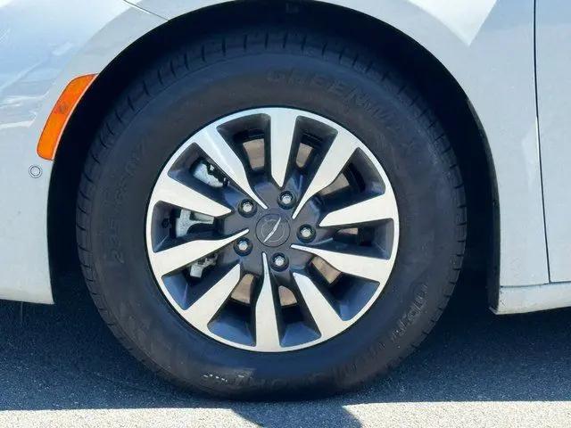 2021 Chrysler Pacifica Hybrid Limited