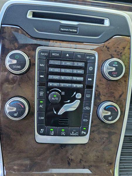 2015 Volvo XC70 T5 Platinum