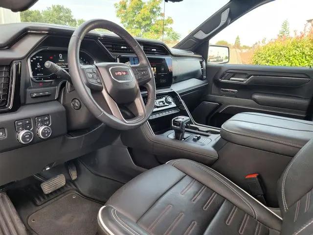 2024 GMC Sierra 1500 4WD Crew Cab Short Box AT4X