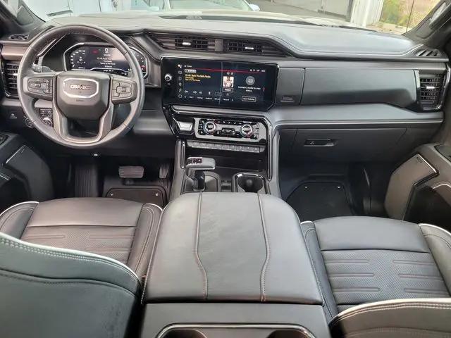 2024 GMC Sierra 1500 4WD Crew Cab Short Box AT4X