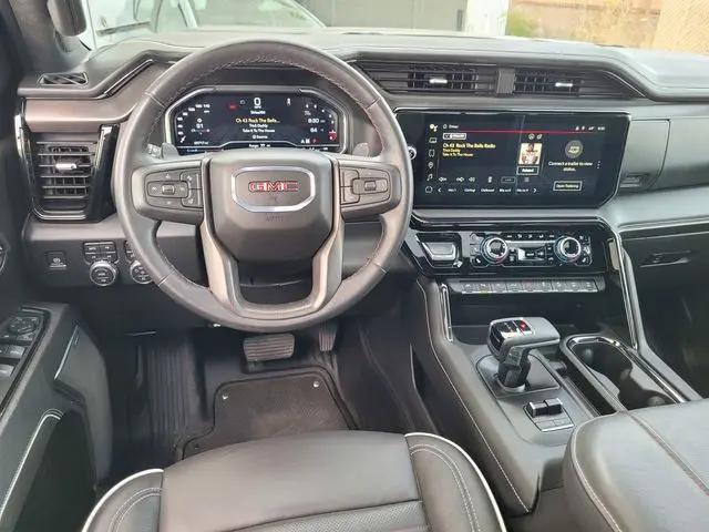 2024 GMC Sierra 1500 4WD Crew Cab Short Box AT4X