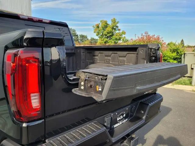 2024 GMC Sierra 1500 4WD Crew Cab Short Box AT4X