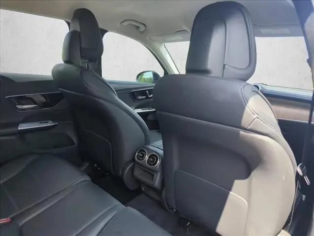 2023 Mercedes-Benz GLC SUV