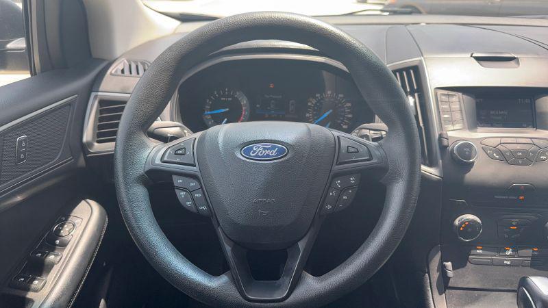 2018 Ford Edge SE