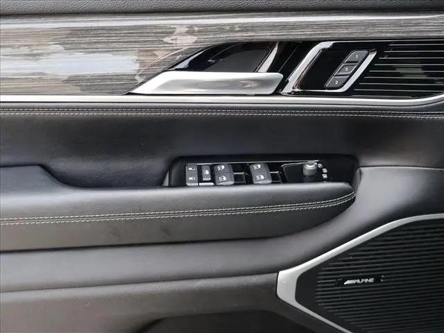 2022 Jeep Wagoneer Series III 4x4