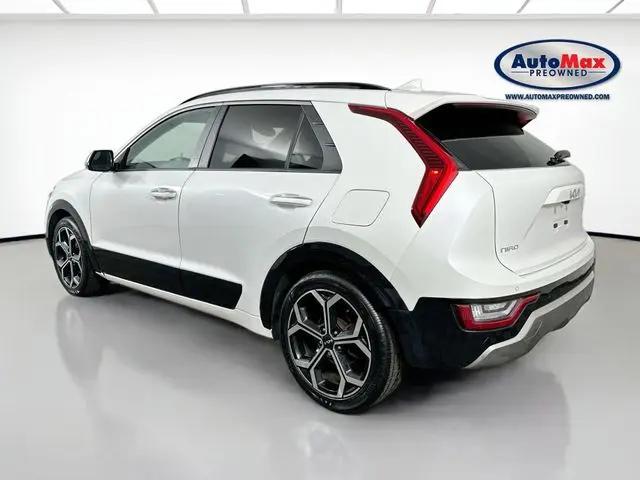 2023 Kia Niro SX Touring
