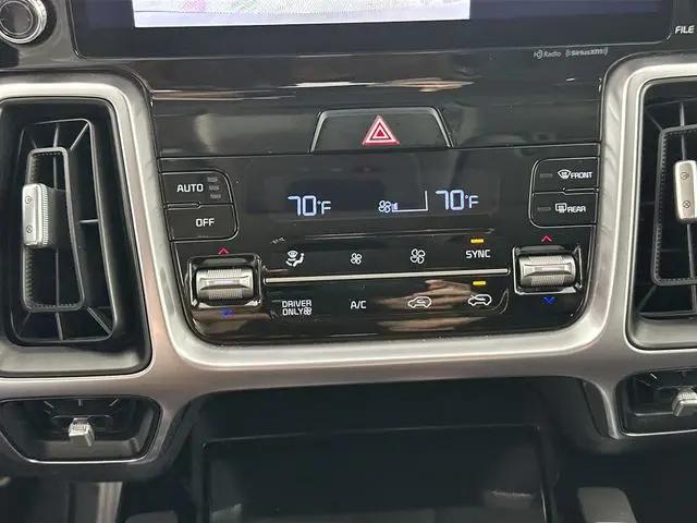 2023 Kia Sorento Hybrid EX