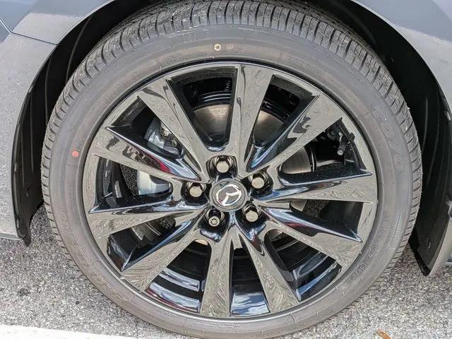 2026 Mazda Mazda3 2.5 S Carbon Edition