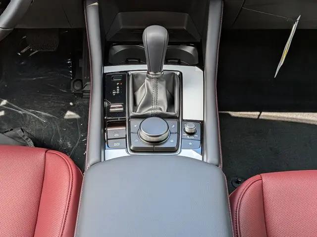 2026 Mazda Mazda3 2.5 S Carbon Edition