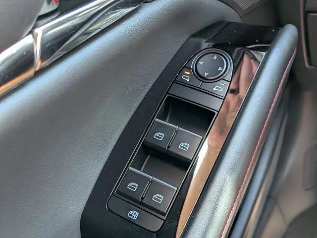 2026 Mazda Mazda3 2.5 S Carbon Edition