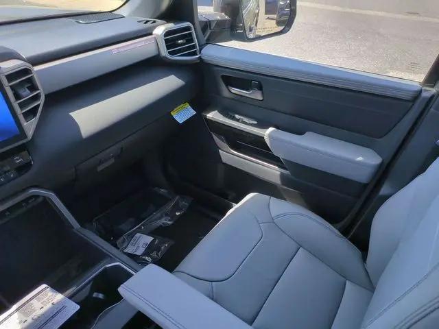 2026 Toyota Tundra Limited CrewMax 5.5' Bed