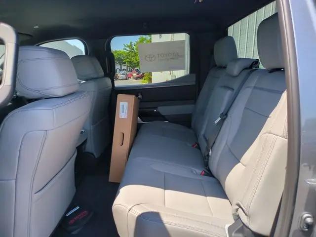 2026 Toyota Tundra Limited CrewMax 5.5' Bed