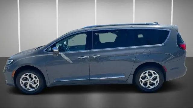 2021 Chrysler Pacifica Limited AWD