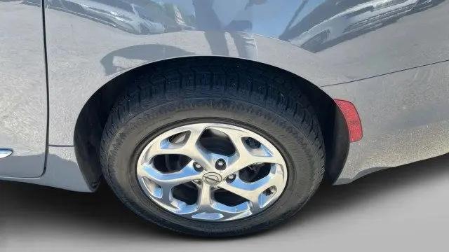 2021 Chrysler Pacifica Limited AWD