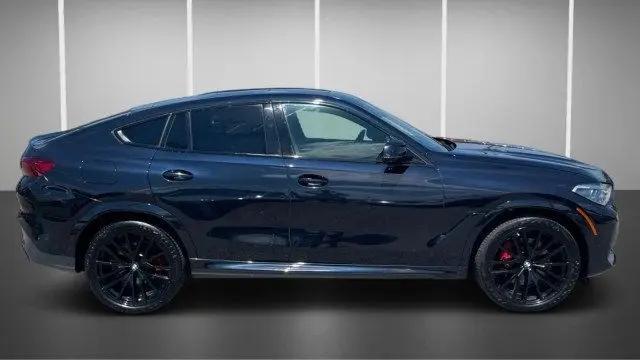 2022 BMW X6 xDrive40i
