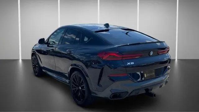 2022 BMW X6 xDrive40i