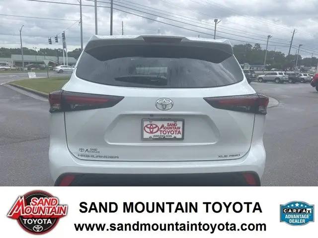 2026 Toyota Highlander XLE