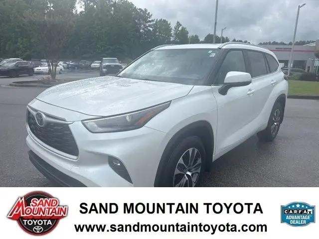 2026 Toyota Highlander XLE