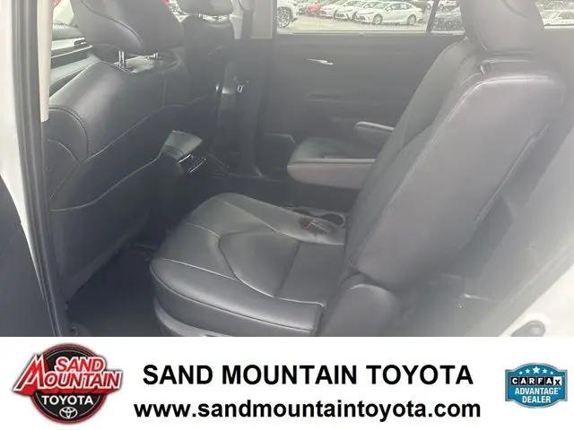 2026 Toyota Highlander XLE