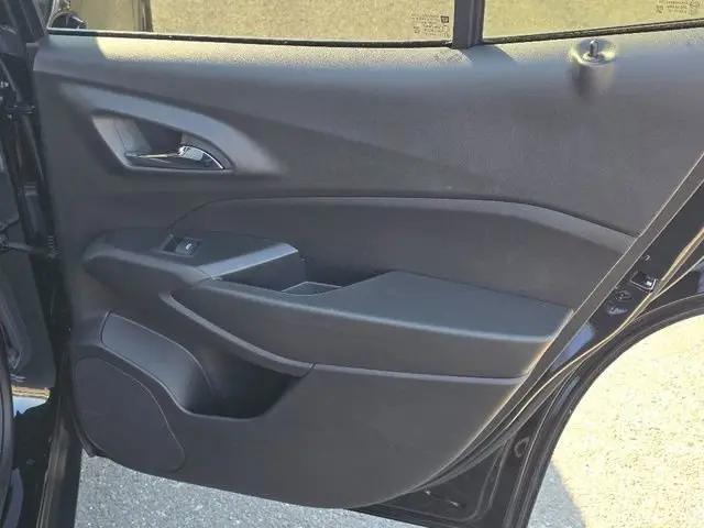 2025 Chevrolet Trax FWD 1RS