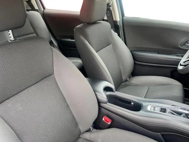 2022 Honda HR-V AWD LX