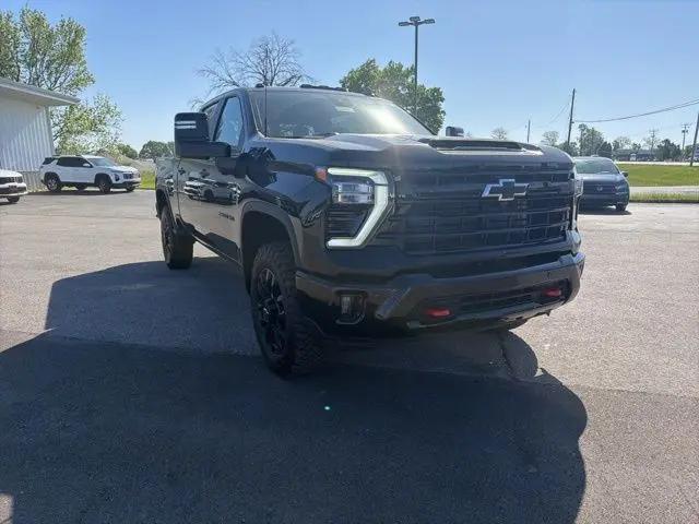 2026 Chevrolet Silverado 2500HD Crew Cab, Standard Bed, LT, 4WD
