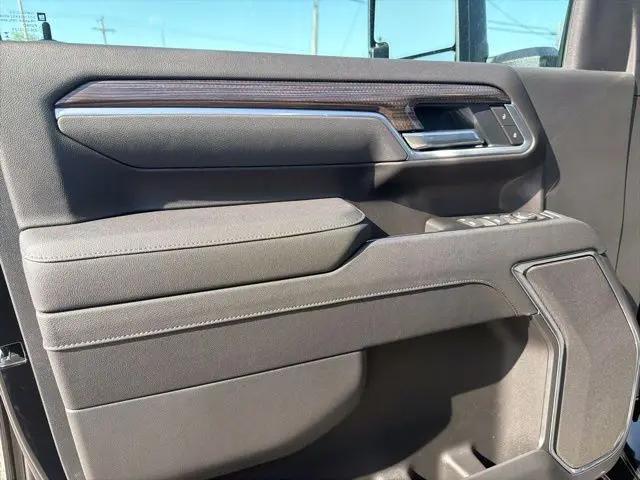 2026 Chevrolet Silverado 2500HD Crew Cab, Standard Bed, LT, 4WD