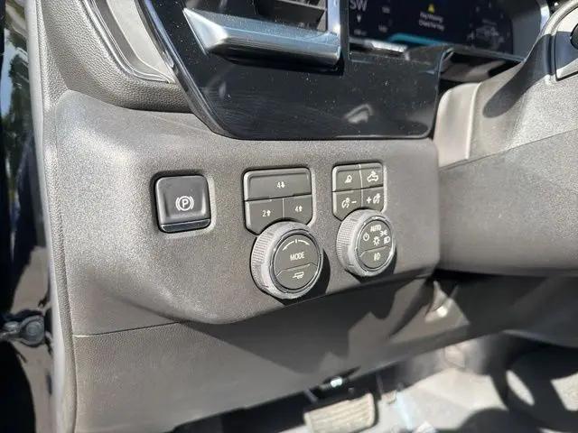 2026 Chevrolet Silverado 2500HD Crew Cab, Standard Bed, LT, 4WD