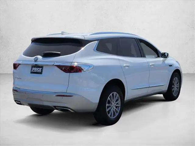 2023 Buick Enclave Essence FWD