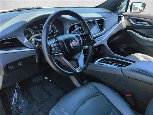 2023 Buick Enclave Essence FWD