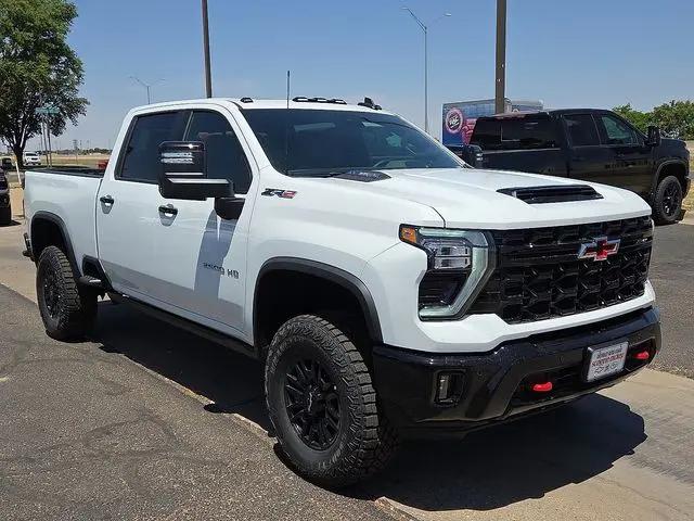 2026 Chevrolet Silverado 2500HD Crew Cab, Standard Bed, XR2, 4WD