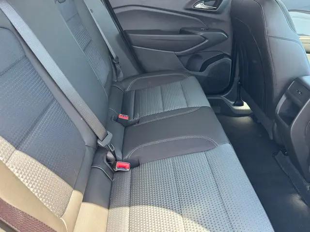 2026 Chevrolet Trax FWD LT