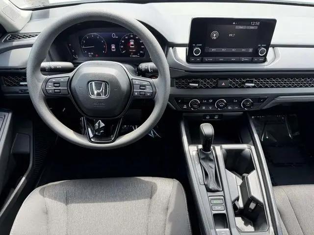 2025 Honda Accord Sedan SE