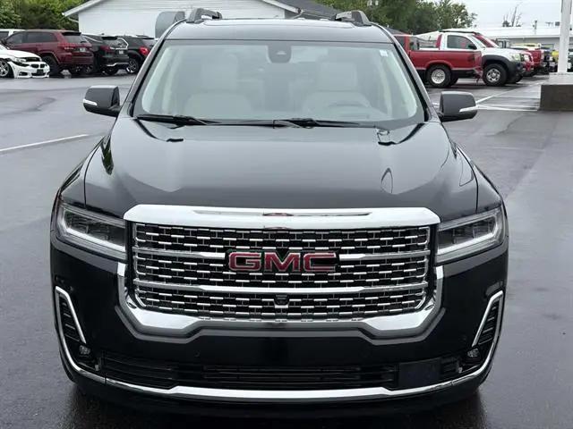 2023 GMC Acadia AWD Denali