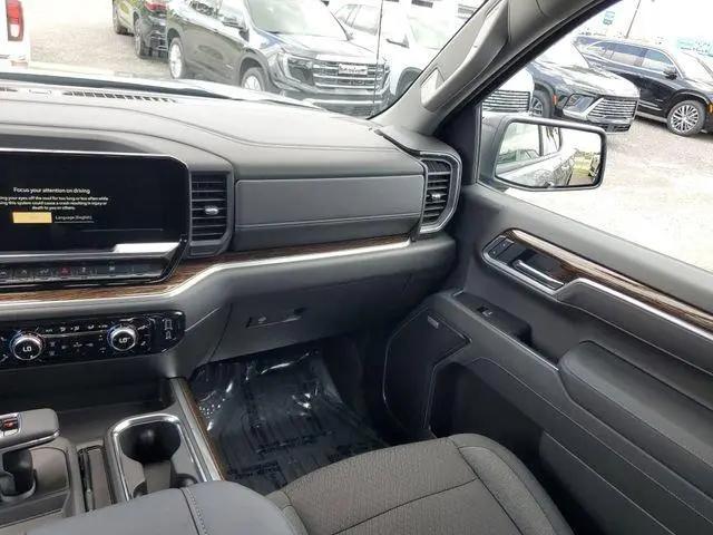 2026 GMC Sierra 1500 Crew Cab, Short Bed, Elevation, RWD