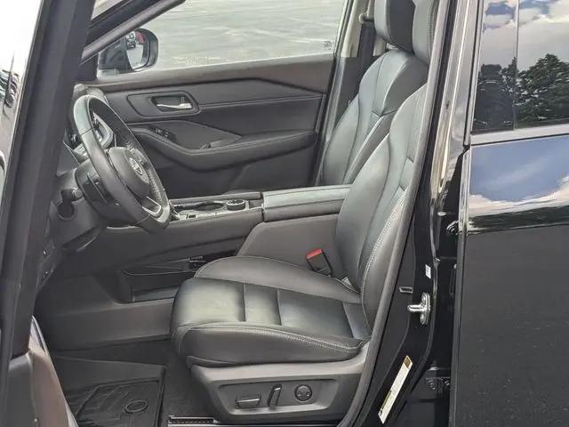2023 Nissan Rogue SL Intelligent AWD