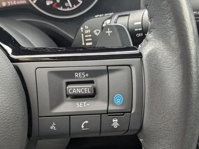 2023 Nissan Rogue SL Intelligent AWD