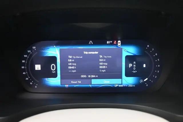 2025 Volvo S60 B5 Plus
