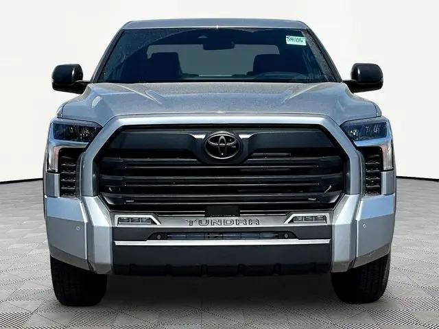 2026 Toyota Tundra SR5 CrewMax 5.5' Bed