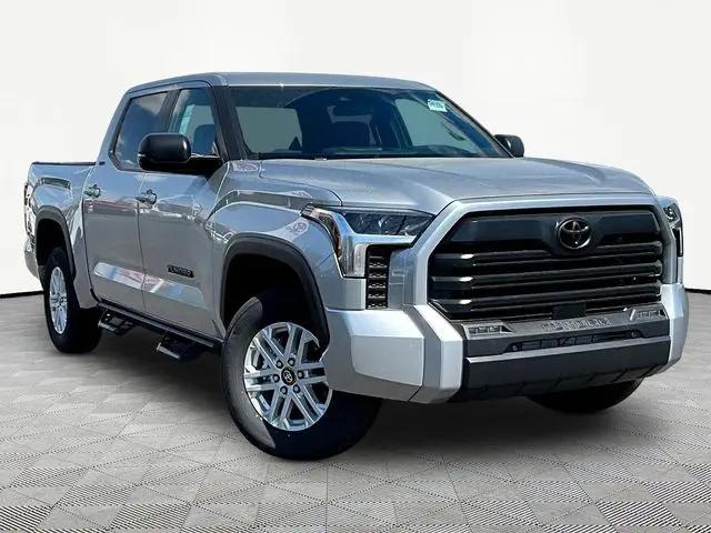 2026 Toyota Tundra SR5 CrewMax 5.5' Bed