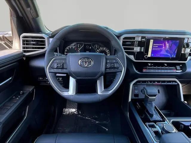 2026 Toyota Tundra SR5 CrewMax 5.5' Bed