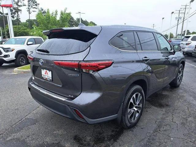 2023 Toyota Highlander Hybrid XLE
