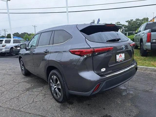 2023 Toyota Highlander Hybrid XLE