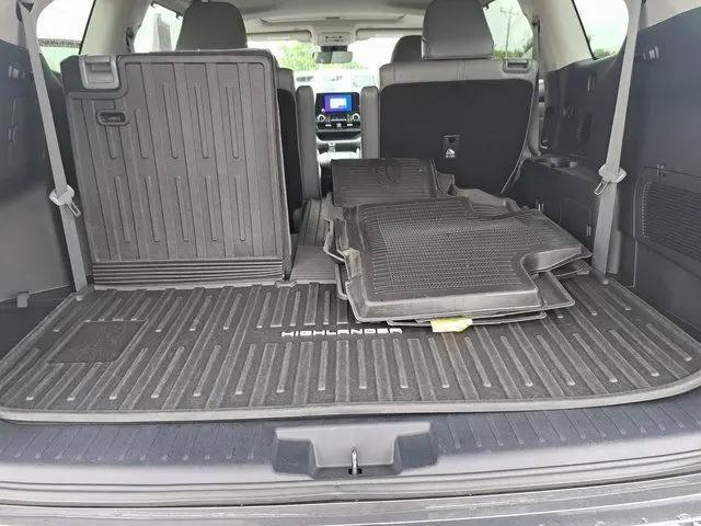 2023 Toyota Highlander Hybrid XLE