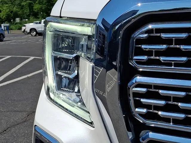2021 GMC Sierra 1500 4WD Crew Cab Short Box Denali