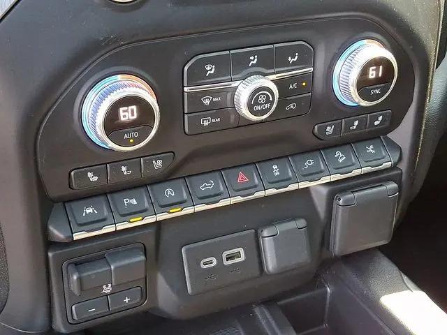2021 GMC Sierra 1500 4WD Crew Cab Short Box Denali