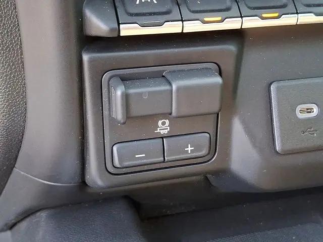 2021 GMC Sierra 1500 4WD Crew Cab Short Box Denali