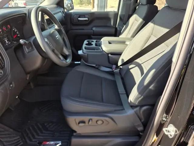 2026 Chevrolet Silverado 1500 4WD Crew Cab Short Bed Custom Trail Boss