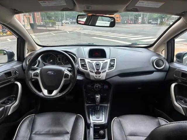 2011 Ford Fiesta SEL